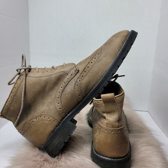 Florsheim Limited Tan Distressed Pebbled Leather Wingtips Ankle Boots 10.5D - Picture 5 of 9